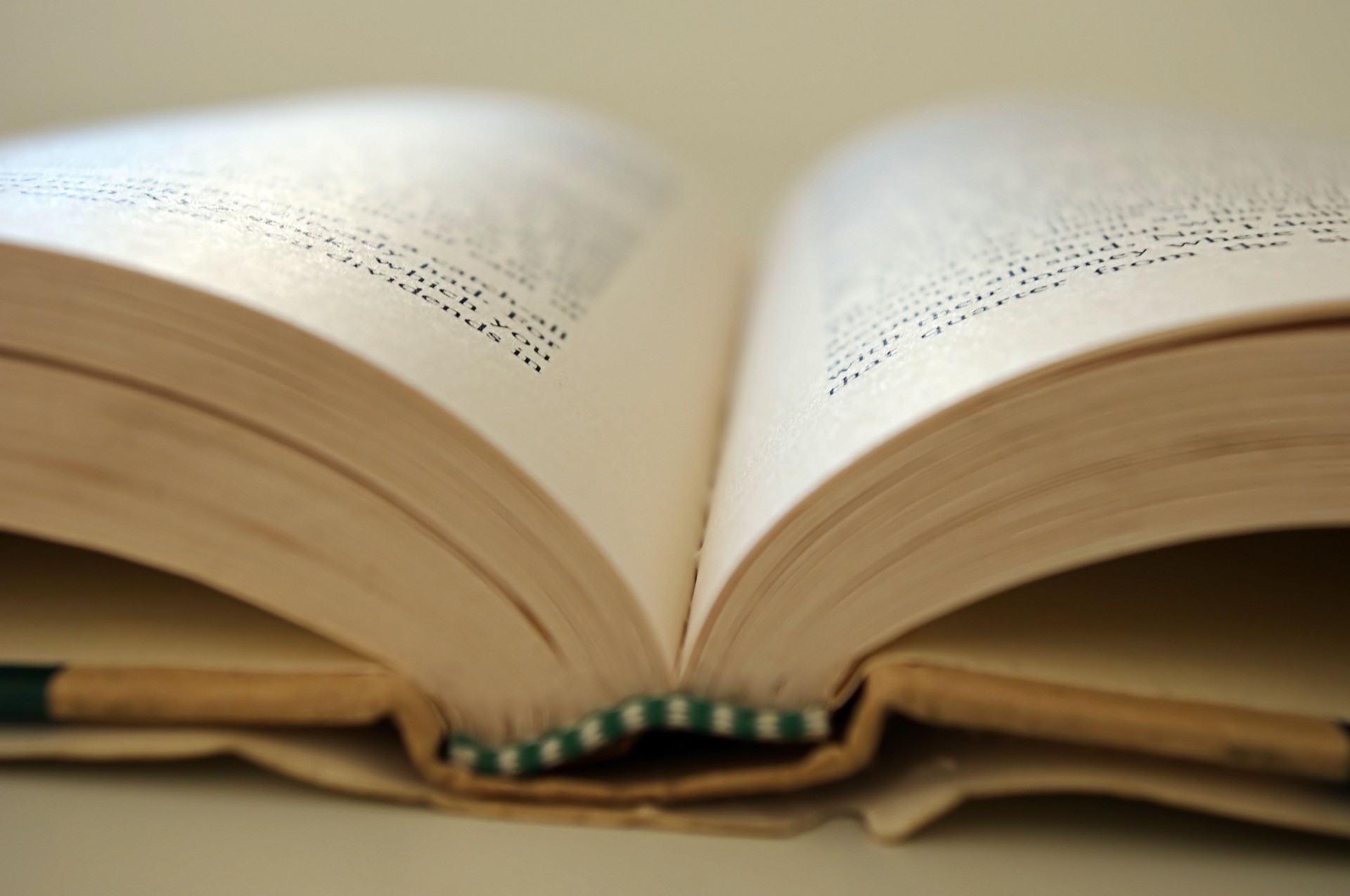 open-book-1378562978Vki-3689766660